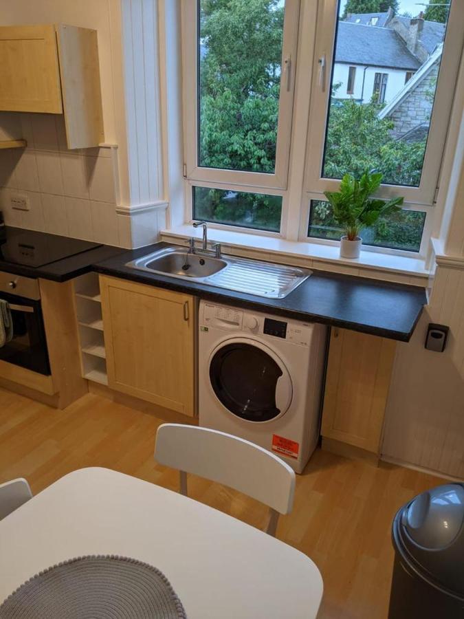 Glenclova - No 5 Bellyeoman, Bright Two Bedroom Apartment Dunfermline Zewnętrze zdjęcie
